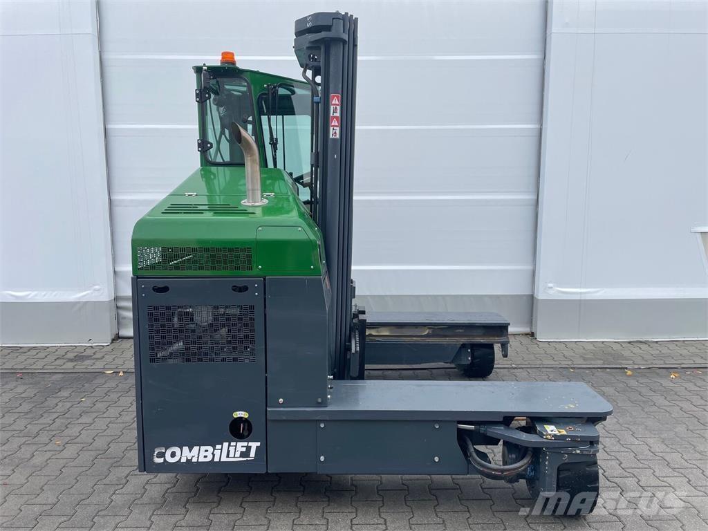 Combilift C4000 Pārvadātājs iekraušanai no sāniem