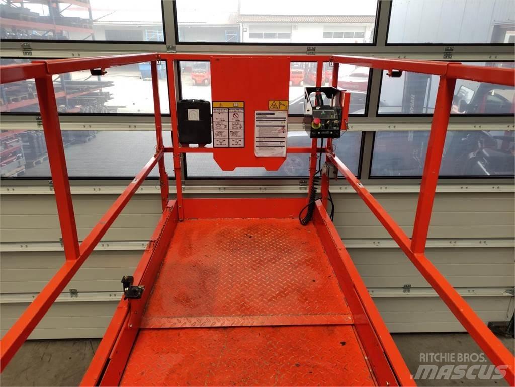 JLG 4045R Šķerveida pacēlāji