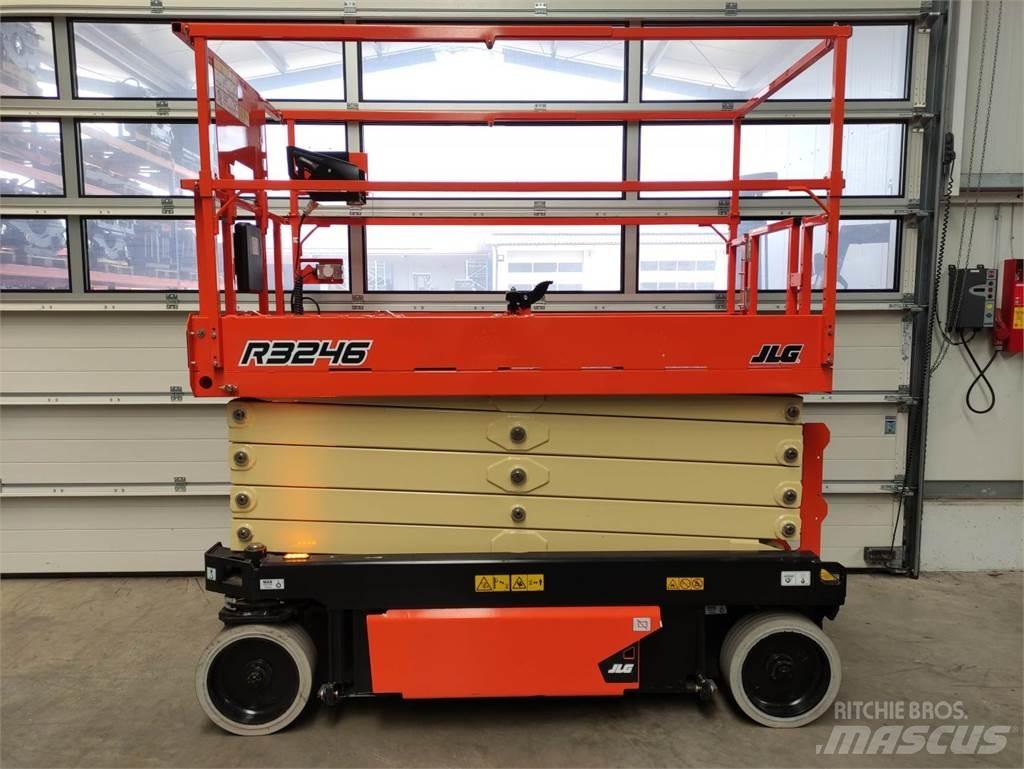 JLG R3246 Šķerveida pacēlāji