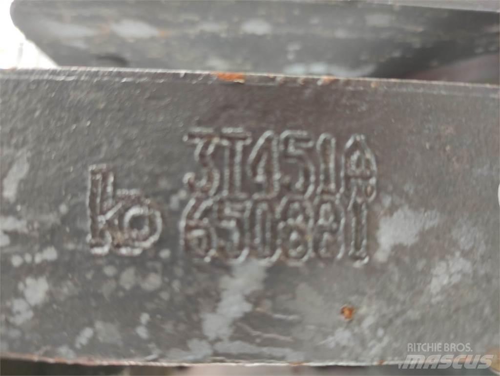Kaup 3T451A Maisu satvērēji