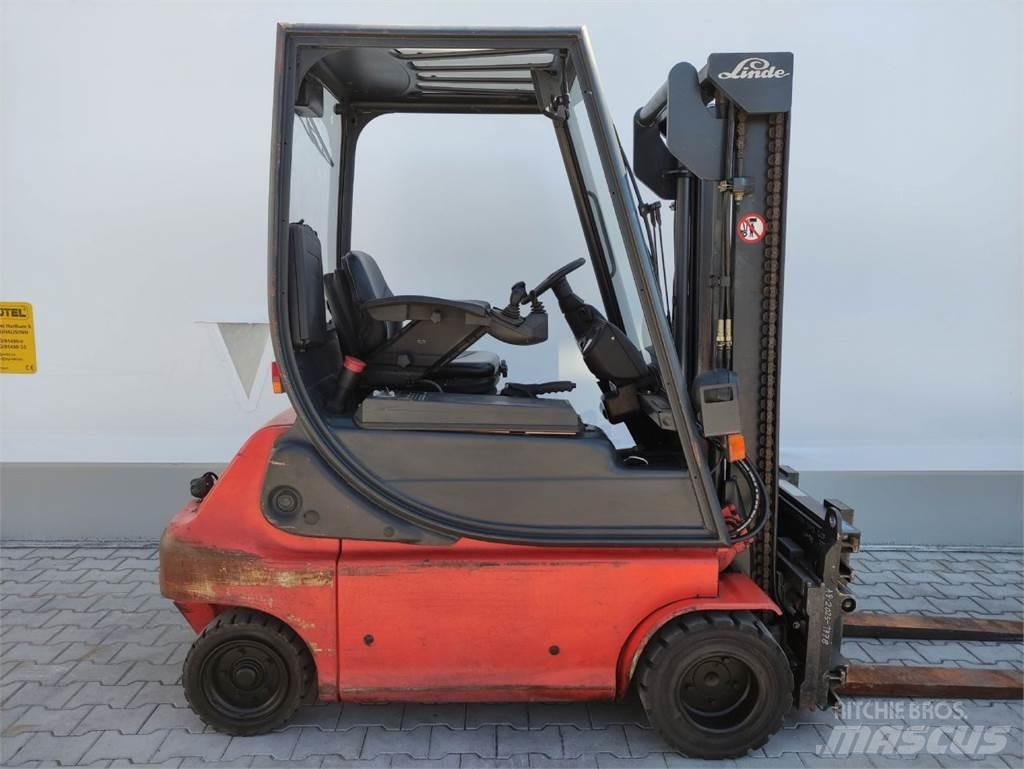 Linde E20P-02-335 Elektriskie iekrāvēji
