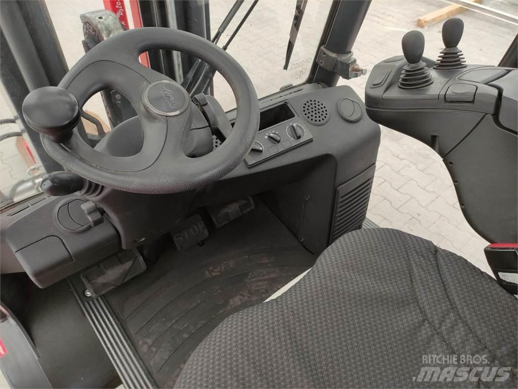 Linde H35D-02-393 EVO Tehnika ar dīzeļa dzinēju