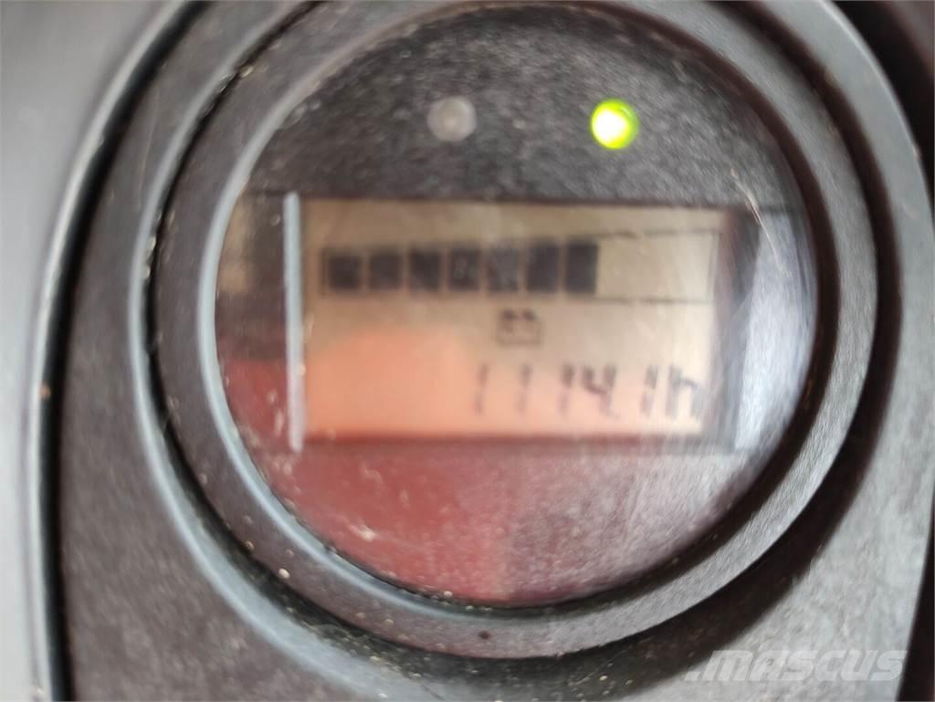 Linde T16L-1152 Zemie palešu pacēlāji