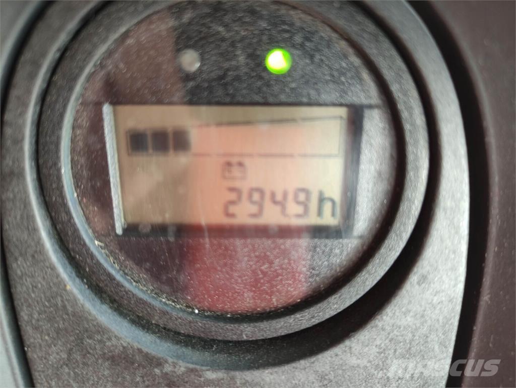 Linde T18-1152 Zemie palešu pacēlāji