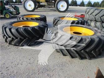 Alliance 650/65R38