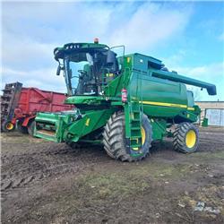 John Deere T 660 i