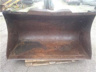 Volvo Cat loader bucket