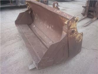 Hydrema 4in1 Bucket 210cm
