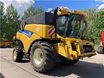 New Holland CR 9090