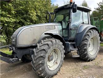 Valtra T 130
