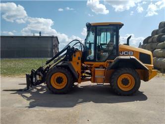 JCB 411 HT