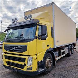 Volvo FM410 6x2 skåpbil