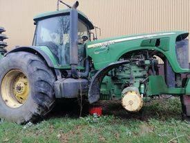 John Deere 8420    cabin