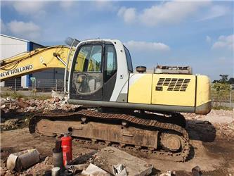 New Holland E 215 LC