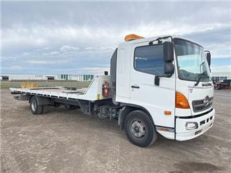 Hino FD7J