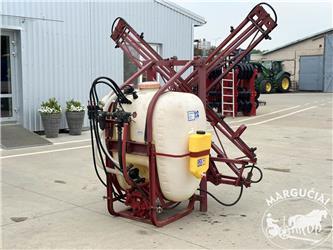 Hardi 600 ltr., 12 m.