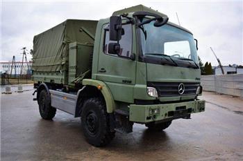 Mercedes-Benz ATEGO 1018 4x4 32 000 km ALLRAD CAMPER Off Road