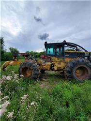 John Deere 525B