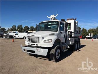 Freightliner M2 106
