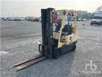 Hyster 20 ft One-Way Open-Sided