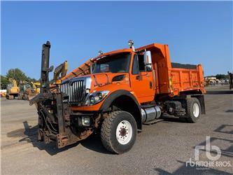International 7500