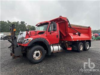 International 7600