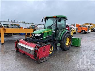 John Deere 4066R