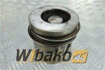 Deutz Tłok + korbowód for engine Deutz TCD2013 04501352/