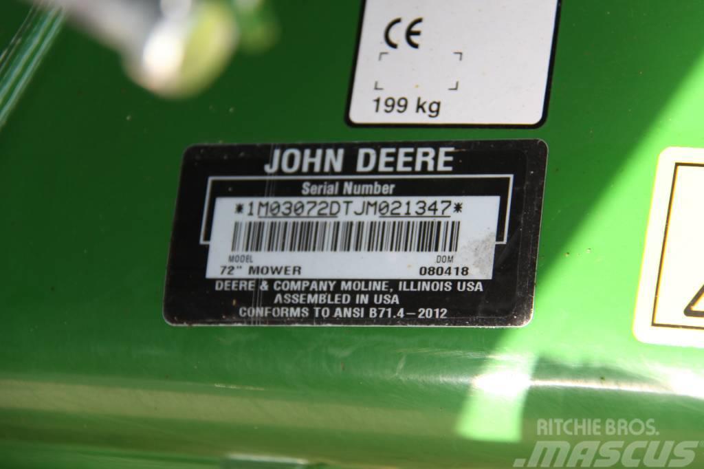 John Deere 3045 R Traktori