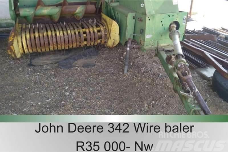 John Deere 342 - Wire Citi