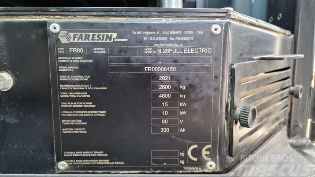 Faresin F6.26 E Teleskopiskie manipulatori