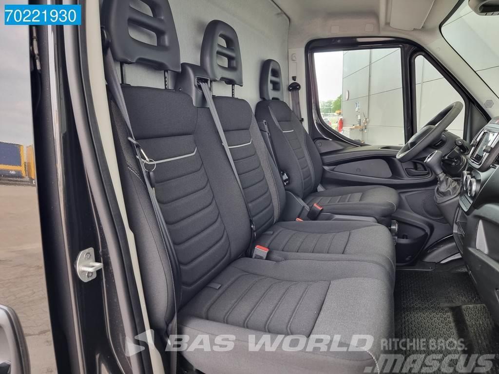 Iveco Daily 35S18 35S18 3.0 Black ACC Navi LED 3500KG Tr Preču pārvadāšanas furgoni