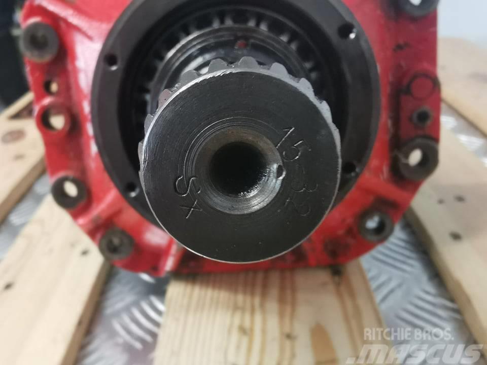 Manitou MLT 626 {Carraro front differential Asis