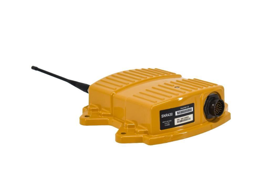 CAT SNR430 410-470 MHz Machine Radio, Trimble Citas sastāvdaļas