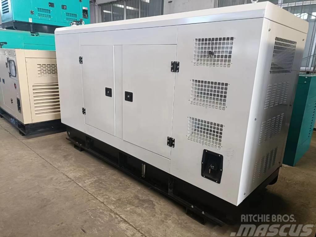 Weichai 875KVA generator set with the silent box Dīzeļģeneratori