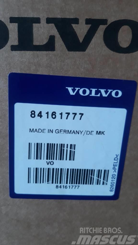 Volvo SEAT BELT KIT 84161777 Kabīnes un interjers
