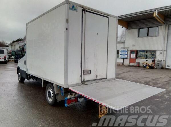 Iveco Daily 35 S 11 Furgons