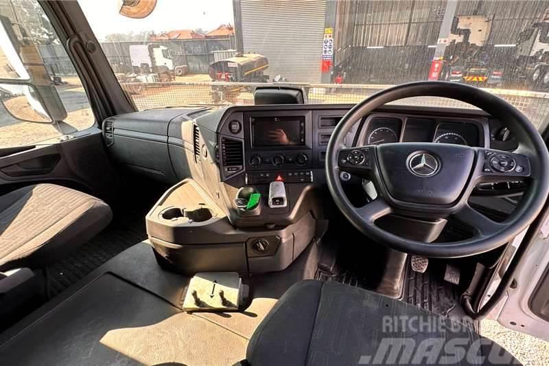 Mercedes-Benz Actros 3345 6x4 T/T Citi