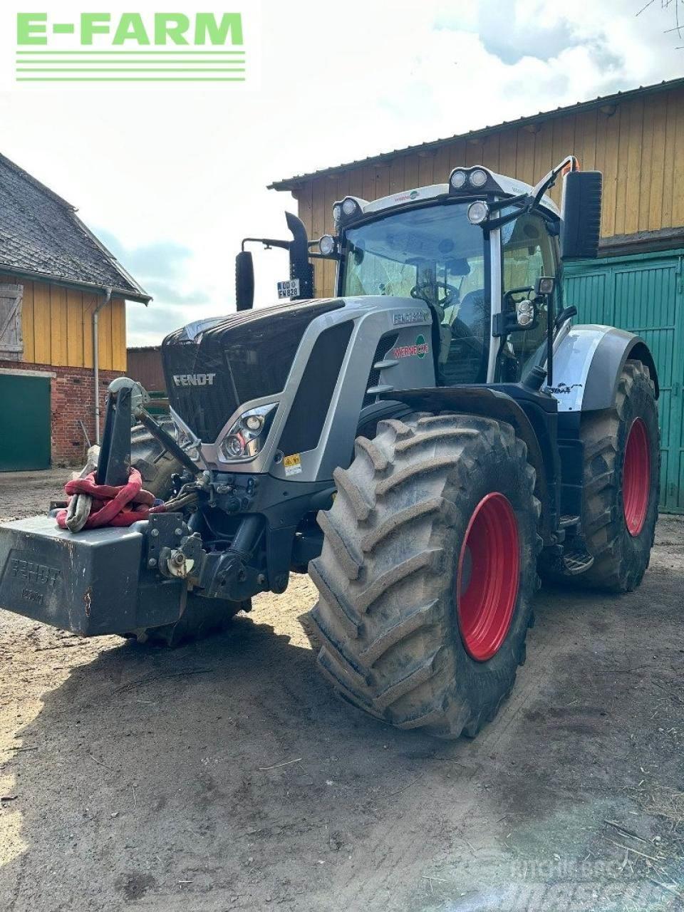 Fendt 828 vario s4 profi Traktori