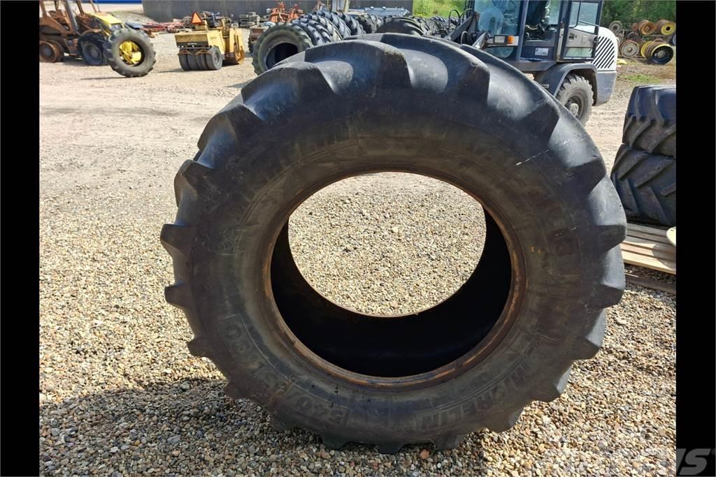 New Holland 8670 Tire Tyres, wheels and rims