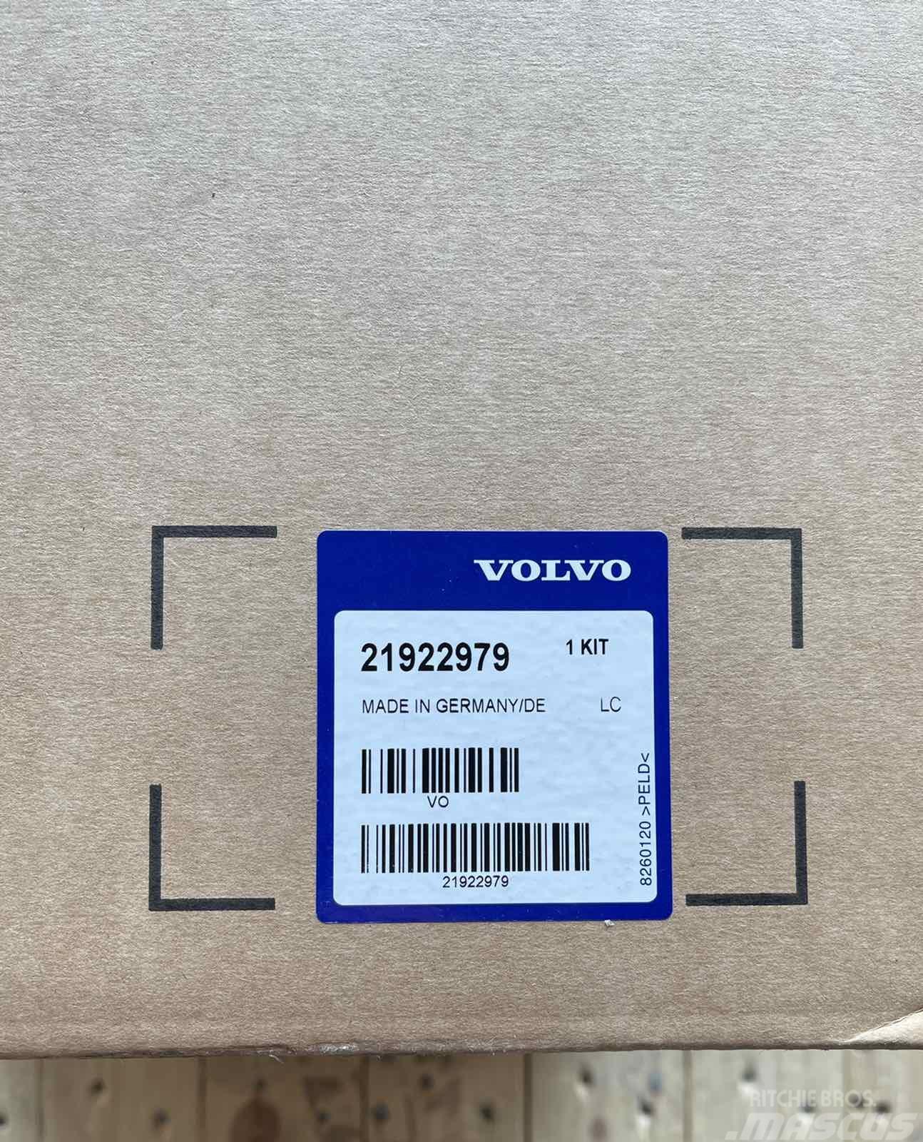 Volvo DPF 21922979 - 23264525 Dzinēji