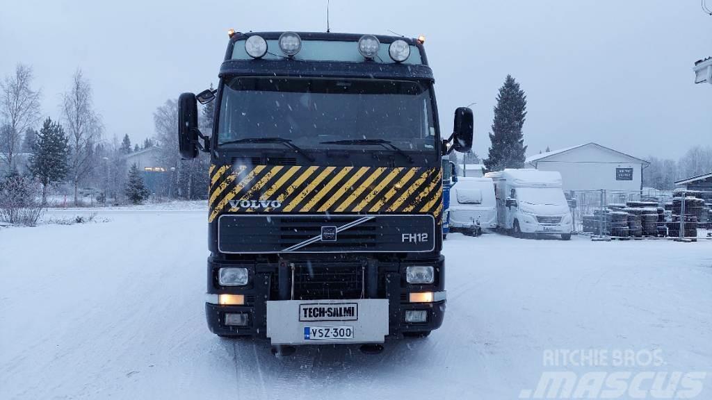 Volvo FH12 + HMF 2820K4 JIB Smagās mašīnas ar celtni