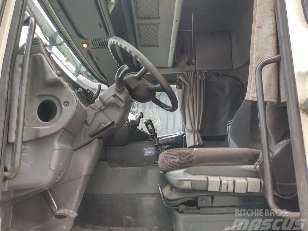 Scania R114 6x2 umpikori, työkoneeksi rekisteröity Furgons