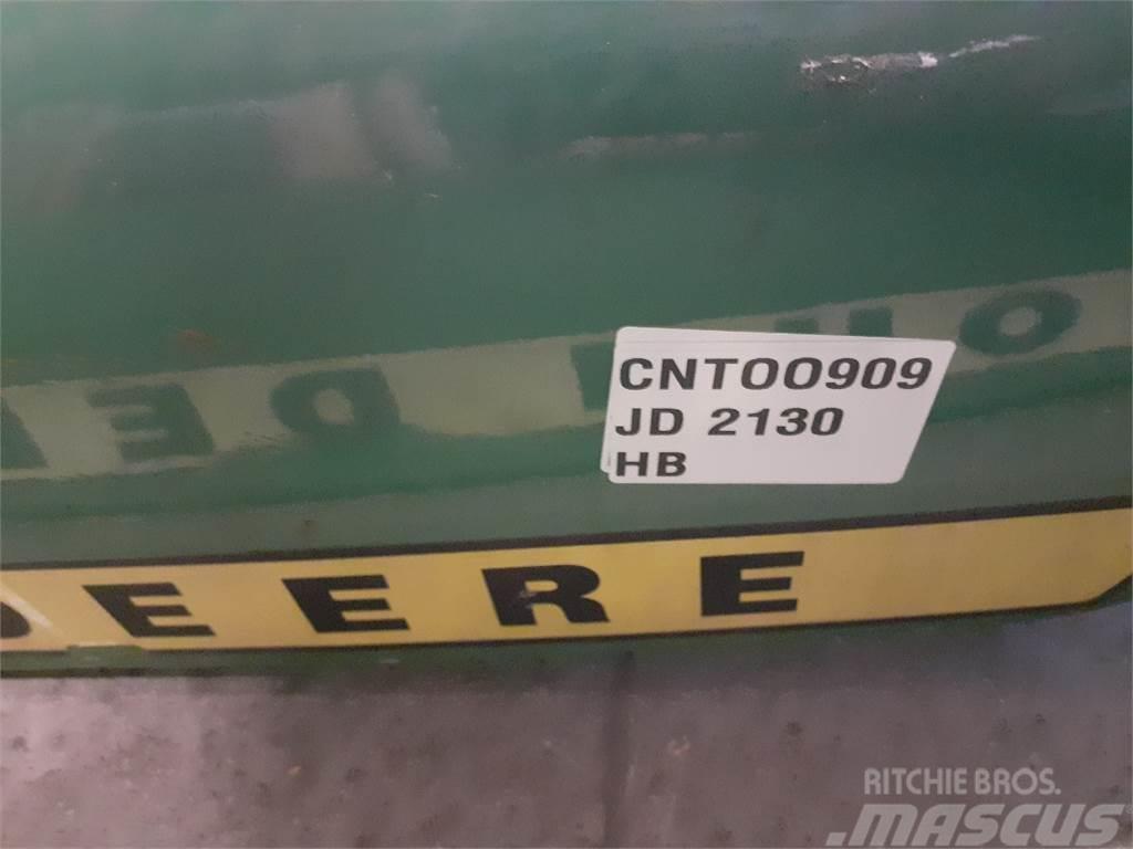 John Deere 2130 Cits traktoru papildaprīkojums