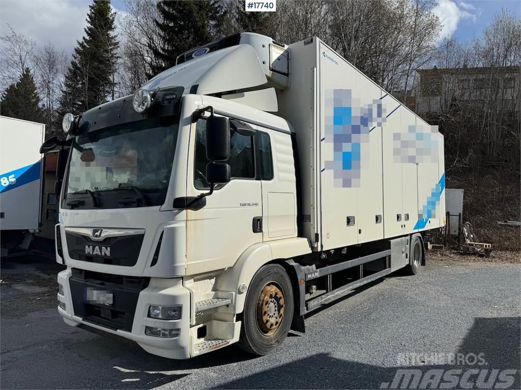 MAN TGM 18.340 4x2 box truck w/ Factory new engine. Fu Furgons