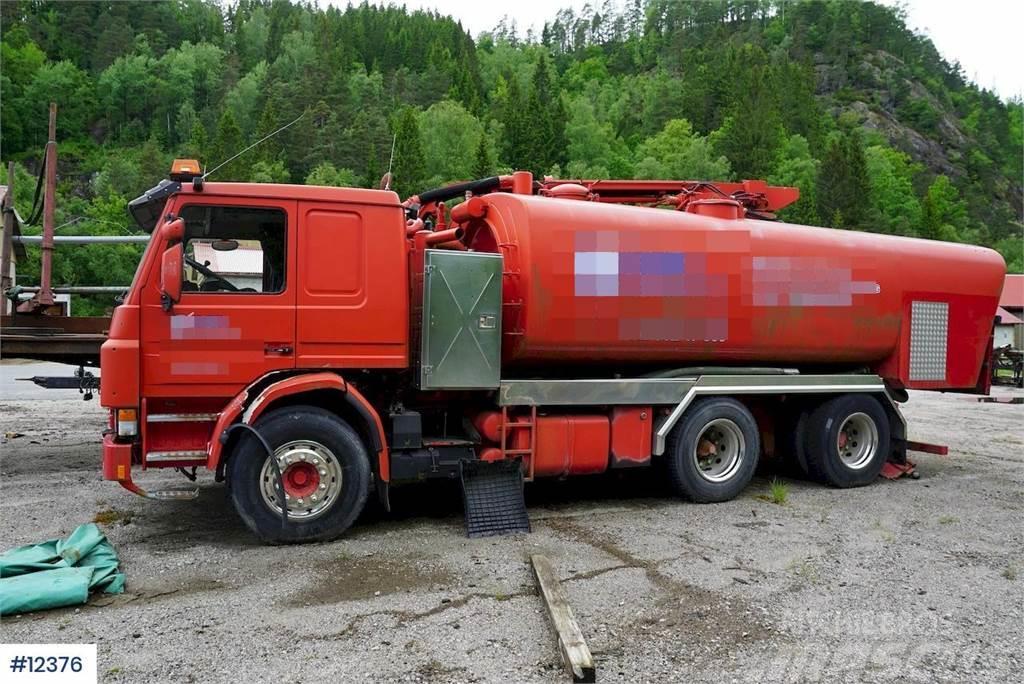 Scania vacuum truck Pilsētas atkritumvedēji