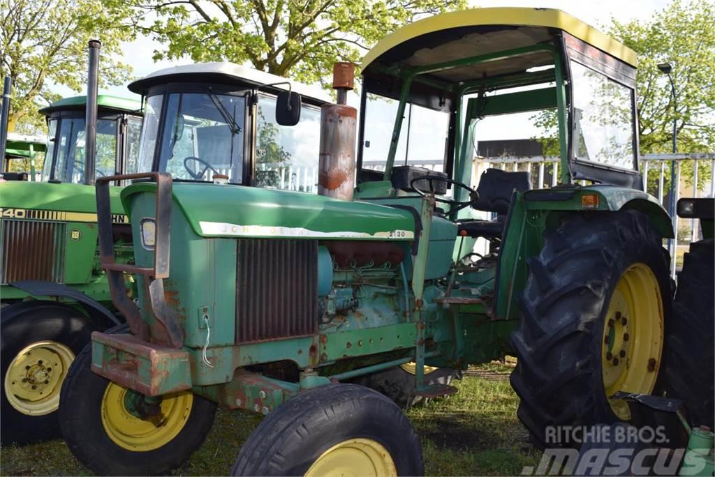 John Deere 2130 Traktori