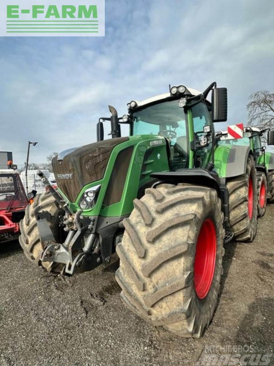 Fendt 828 s4 vario Traktori