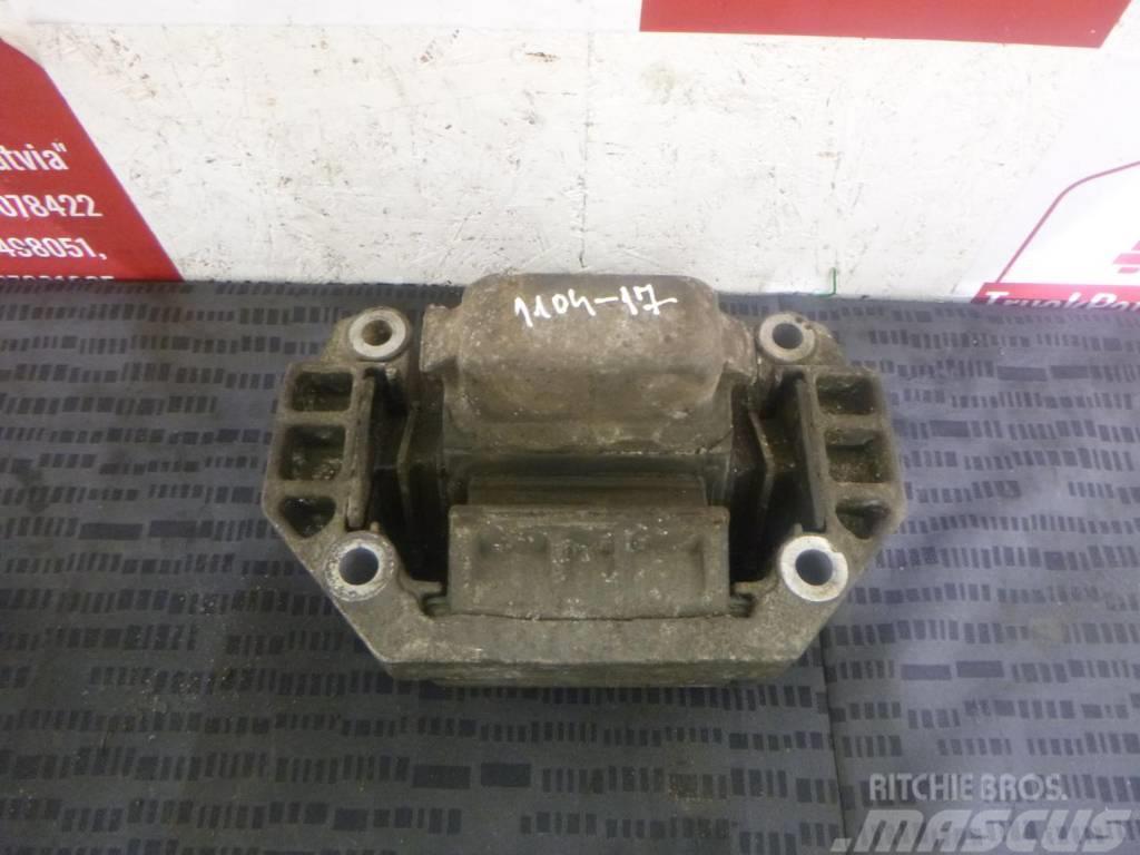 Scania R440 Gearbox support 1782203 Transmission
