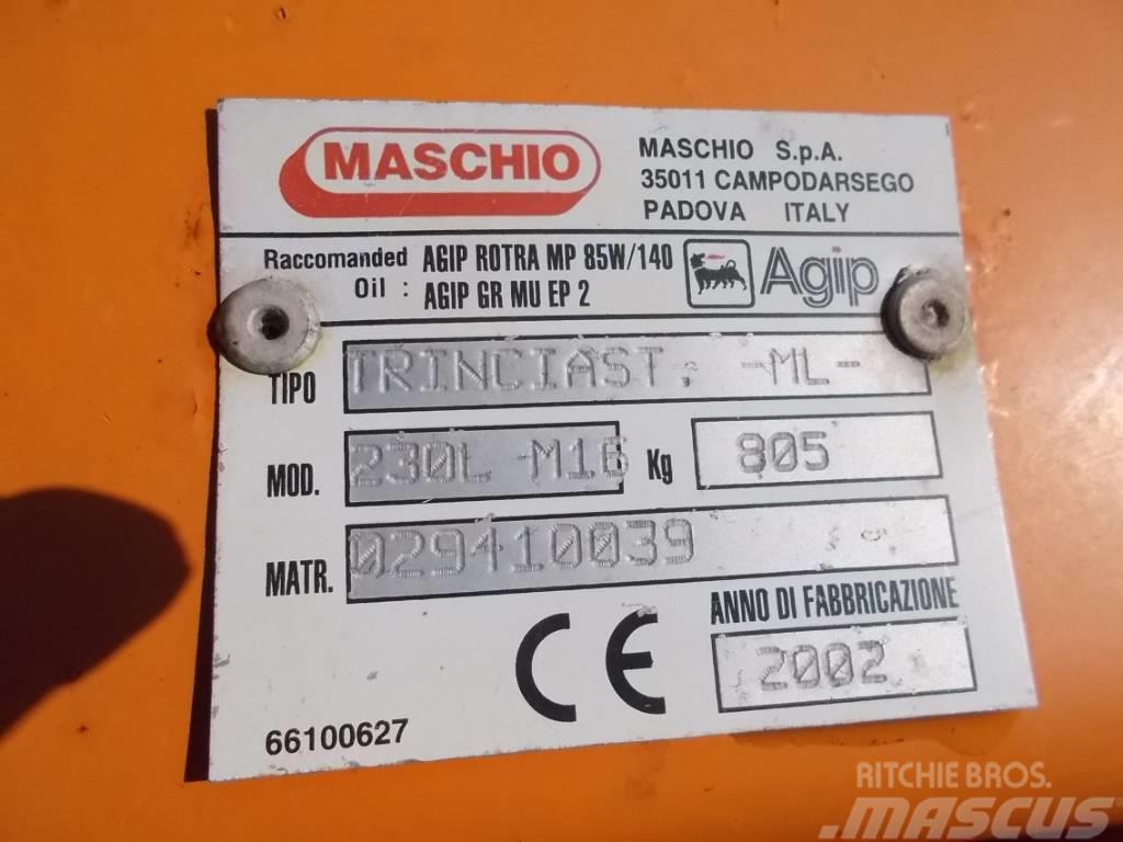 Maschio 230L  M16   Brakpudser Pļaujmašīnas/pašgājēji